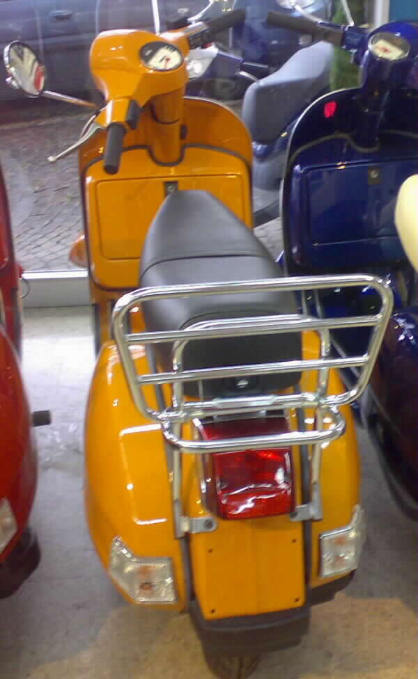 vespa ? no! LML Star deluxe? si!  Vespaforever ? SEMPRE !