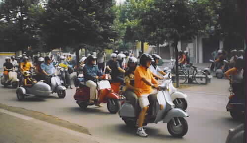 vespa raduno di porto garibaldi e sette lidi ferraresi (ferrara) del 16 luglio 2006-2