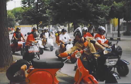 vespa raduno di porto garibaldi e sette lidi ferraresi (ferrara) del 16 luglio 2006-7